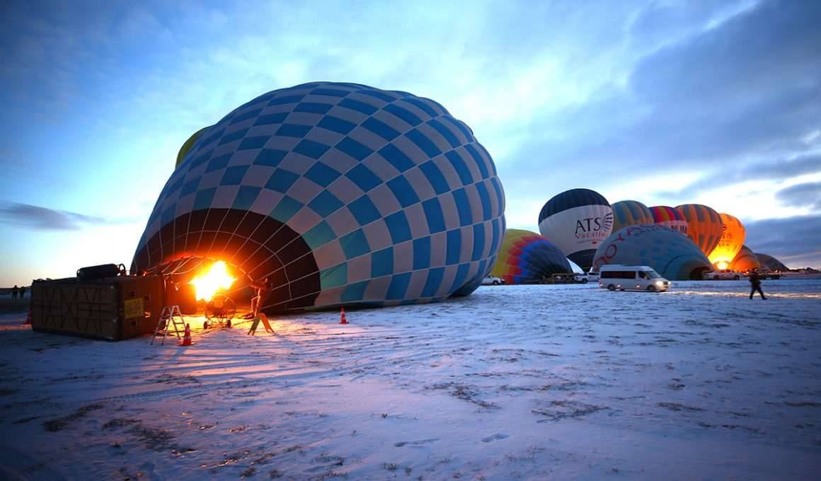 Kapadokya'da Kış Balon Turu