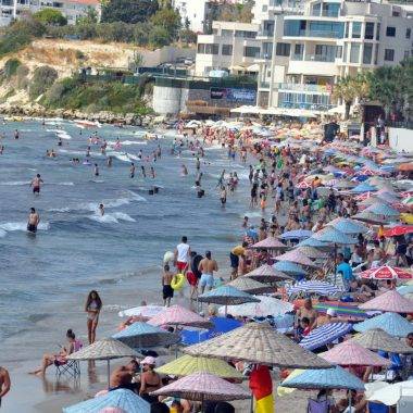 ABD ve İsrail'in İran'a saldırıları sonrasında Rus turistlerin yeni rotası Türkiye oldu
