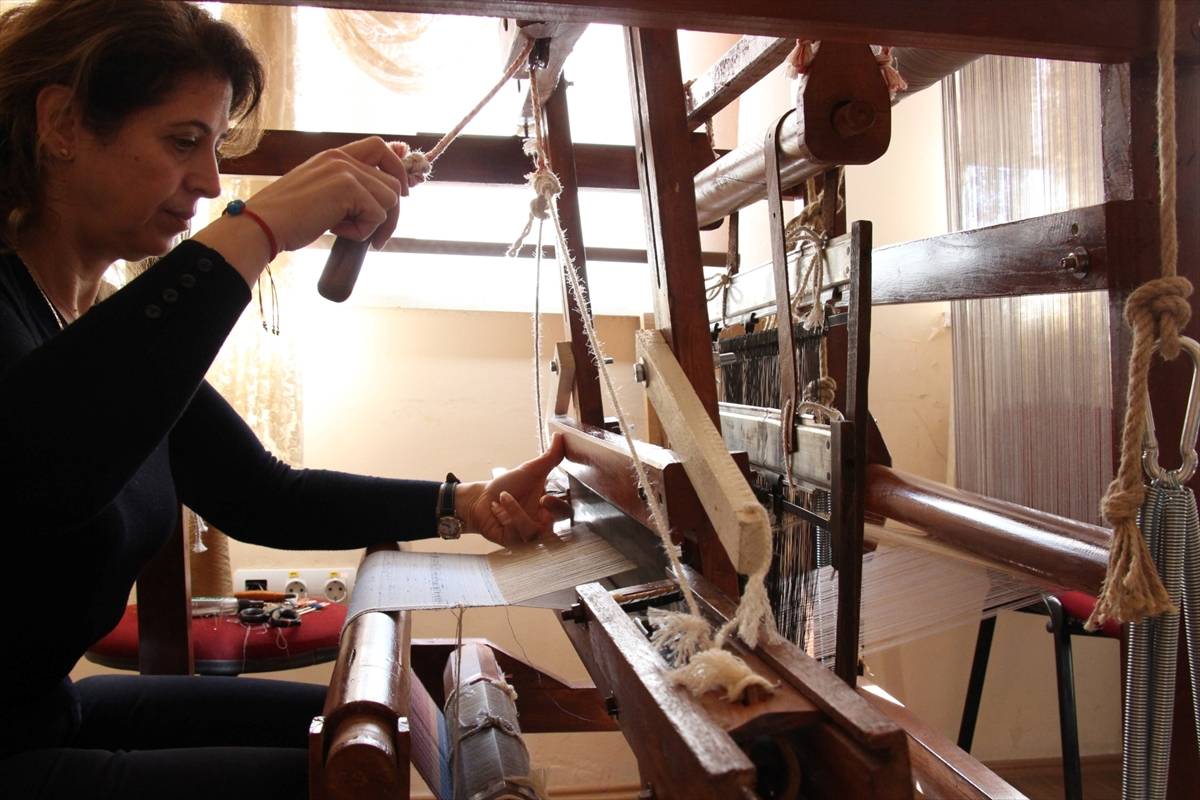 Selçuklu ipeği üretimi