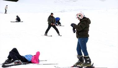 Ilgaz Dağı’ndaki Yurduntepe Kayak Merkezi yoğun ilgi gördü