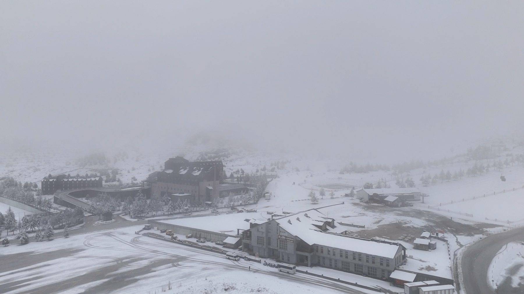 Isparta Davraz Kayak Merkezi bayramda yoğunluk yaşadı