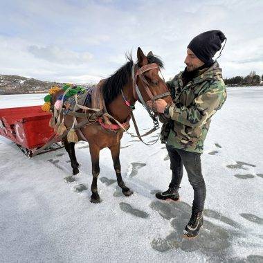 Çıldır Gölü'ndeki atlı kızak sezonu tamamlandı