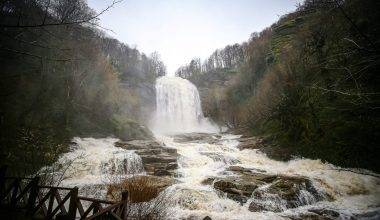 Fay hattı kırılınca ortaya çıkan doğa harikası: Suuçtu Şelalesi