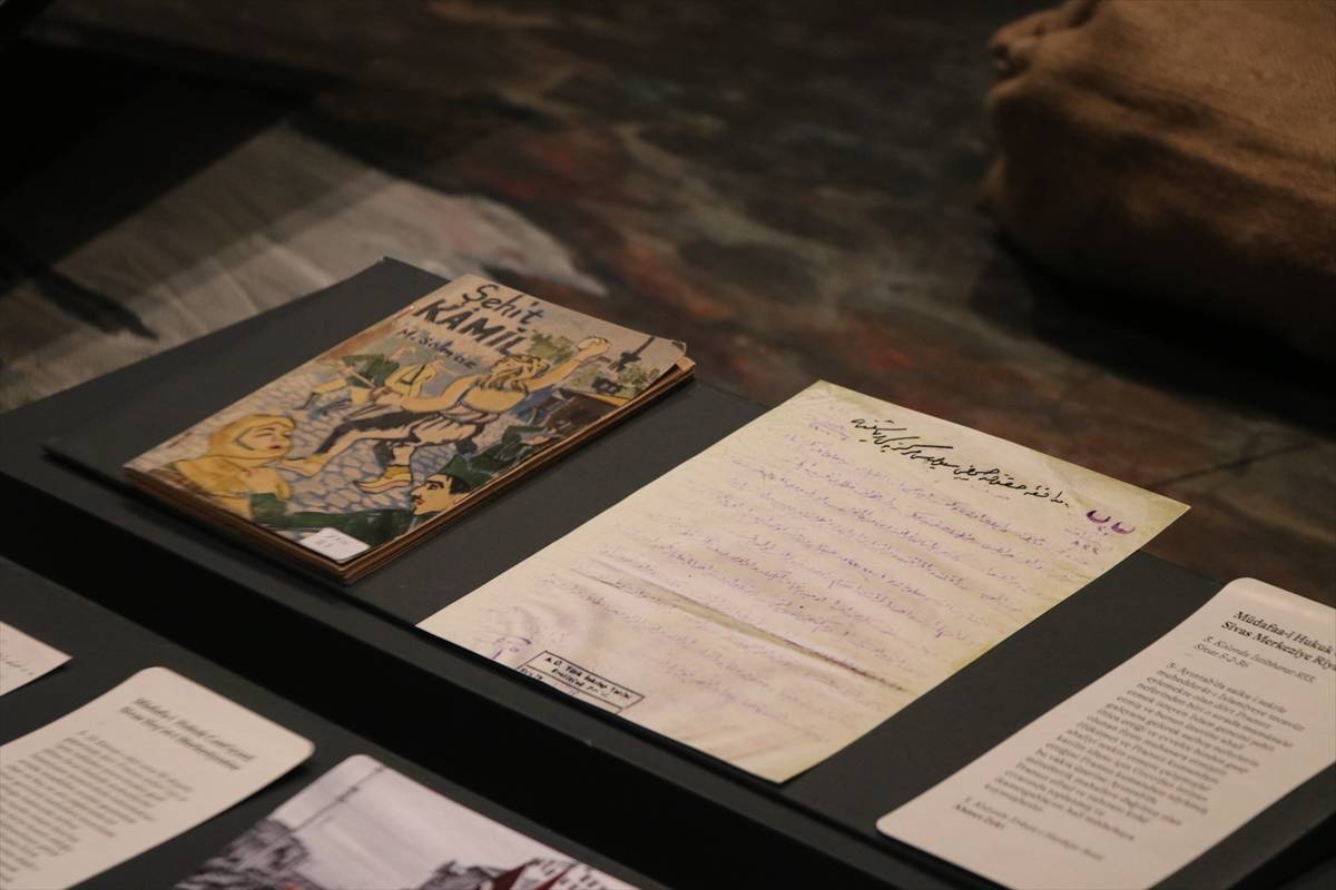 Bir asır saklandı: 14 yaşındaki Şehit Kamil’in tabutuna örtülen Türk bayrağı bu müzede!