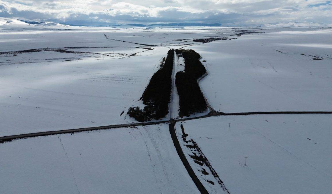 Benliahmet İstasyonu karlar altında kartpostalları andırdı