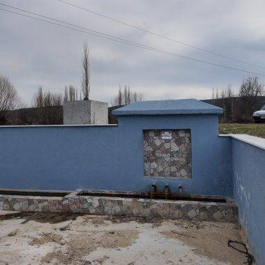 Kütahya Gediz ilçesi Yunuslar Köyü'ndeki Tarihi Ayvaz Çeşmesi 156 yıldır akmaya devam ediyor.