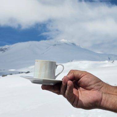 Kahve için dağa çıktılar! Süphan Dağı manzarasında kilometrelerce yürüyüş