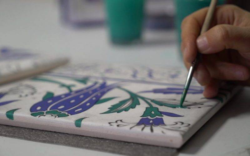 Türkiye’nin zengin mirası canlanıyor: Değerlerin Daveti’nde günün ürünü: İznik çinisi