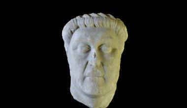 Tarihi iade! Smyrna Antik Kenti kökenli eser Türkiye'ye döndü