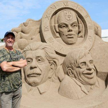 Kuma harikalar yarattılar: Antalya Kum Heykel Festivali kapılarını açıyor