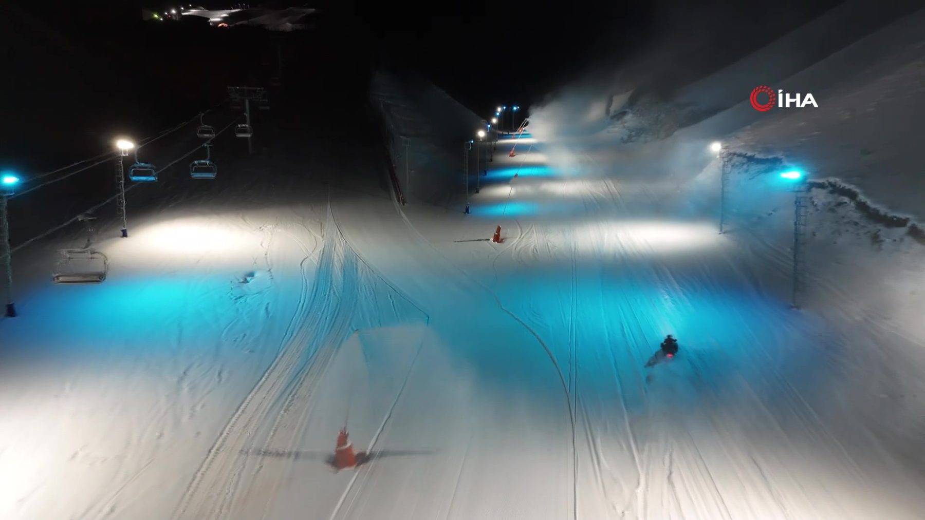 Palandöken Kayak Merkezi'nde bir ilk! Türkiye'nin en uzun kayak sezonu olacak