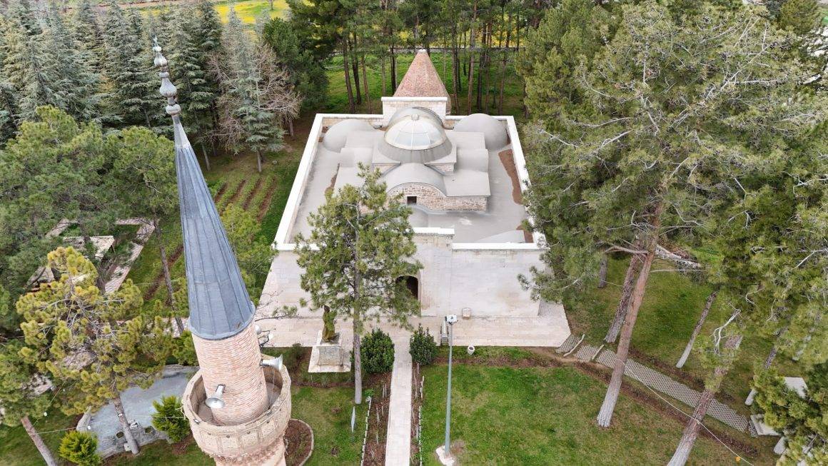 Ayakta kalan en önemli eserlerden! Isparta'nın 8 asırlık Ertokuş Medresesi