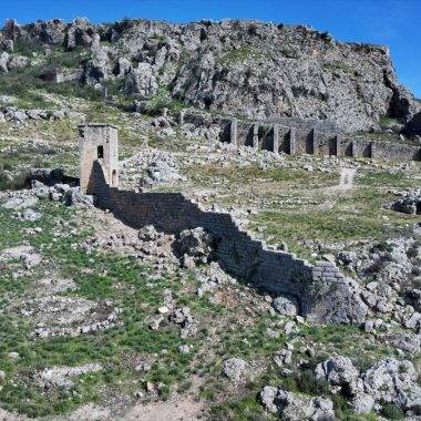 Büyük İskender geçememişti: Sillyon Antik Kenti surları ayağa kalktı