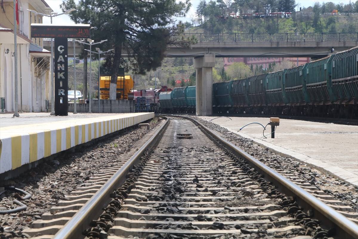 İlgi giderek artıyor: Turistik Tuz Ekspresi yeni sezon için gün sayıyor