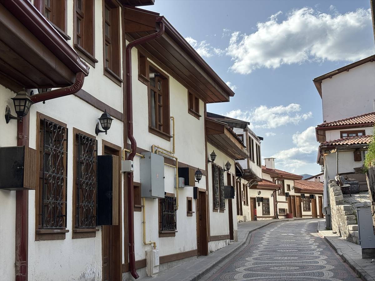 İlgi giderek artıyor: Turistik Tuz Ekspresi yeni sezon için gün sayıyor