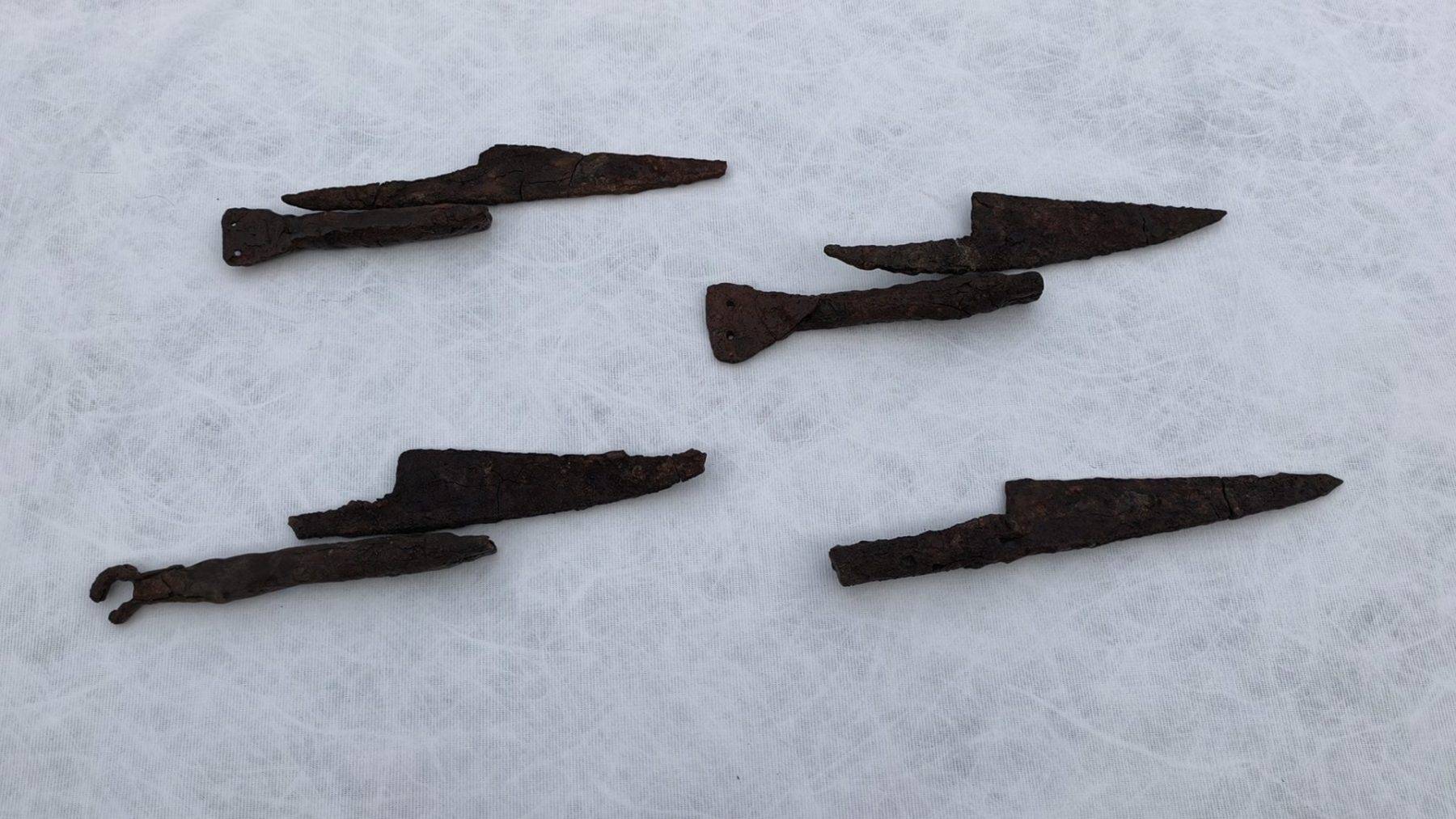 Tam 1500 yıllık! Hadrianopolis kazılarında bıçak seti ortaya çıktı