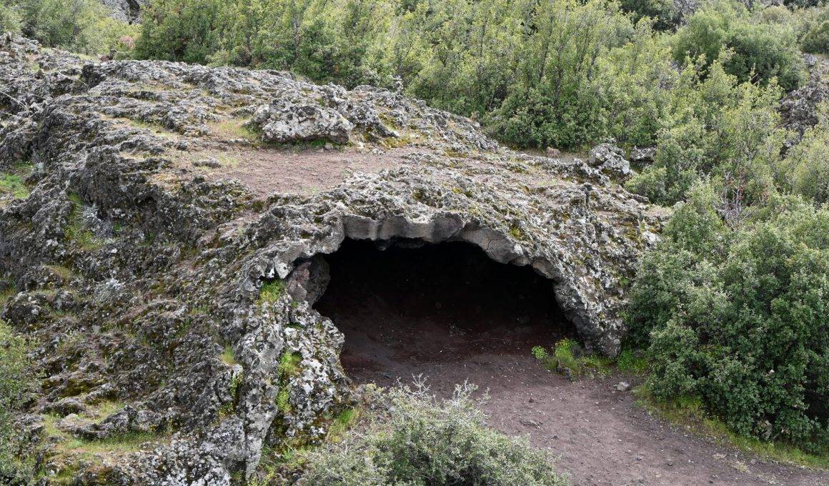 Yanık Ülke’de lav tünelleri aranıyor: Kula-Salihli UNESCO Global Jeoparkı