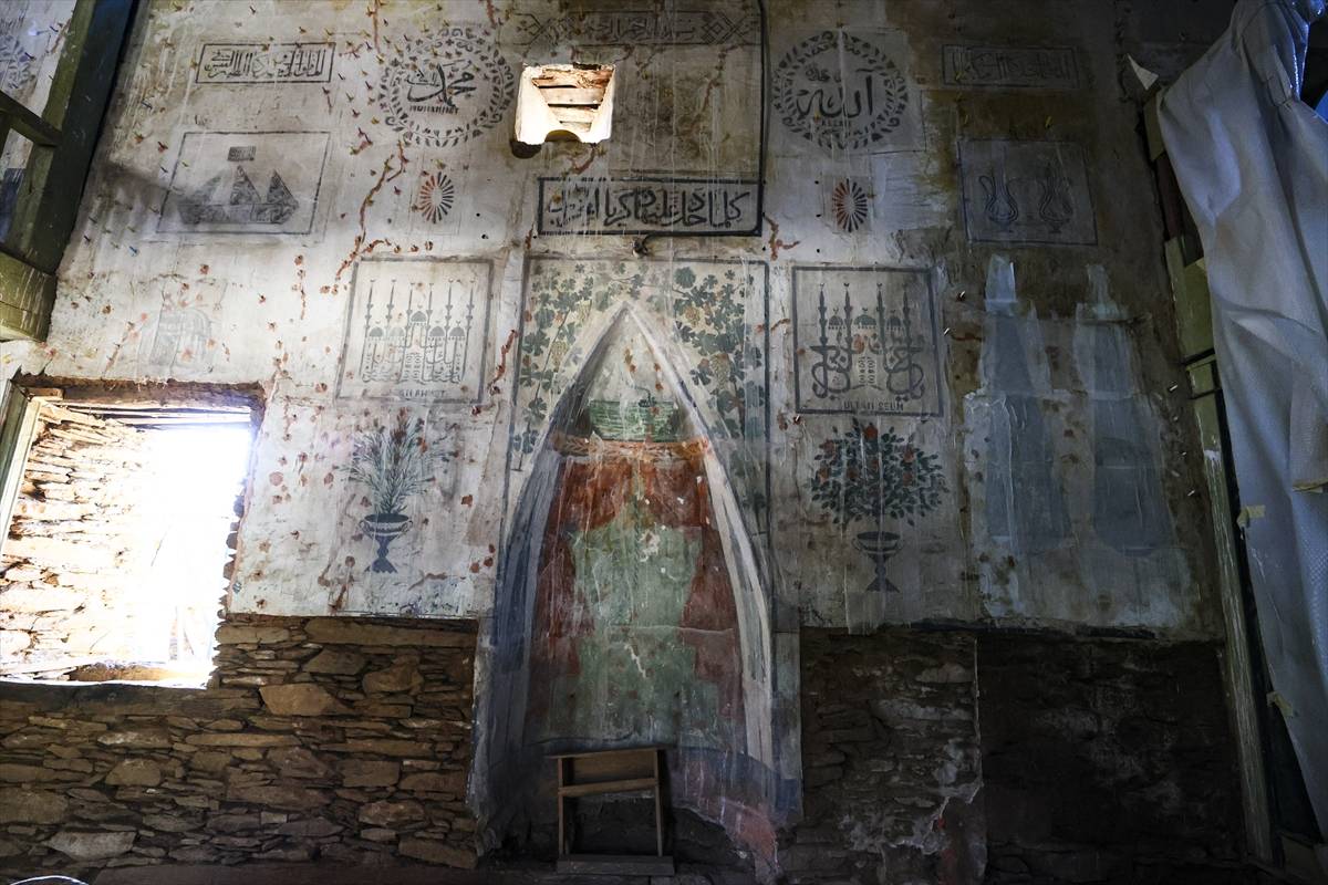 Kimsenin yaklaşmadığı hayalet köy! Lübbey köyü turizm ile canlanacak