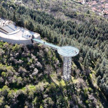 Türkiye'nin en büyüğü! Isparta cam seyir terası 1 milyon 100 bin ziyaretçi sayısını aştı