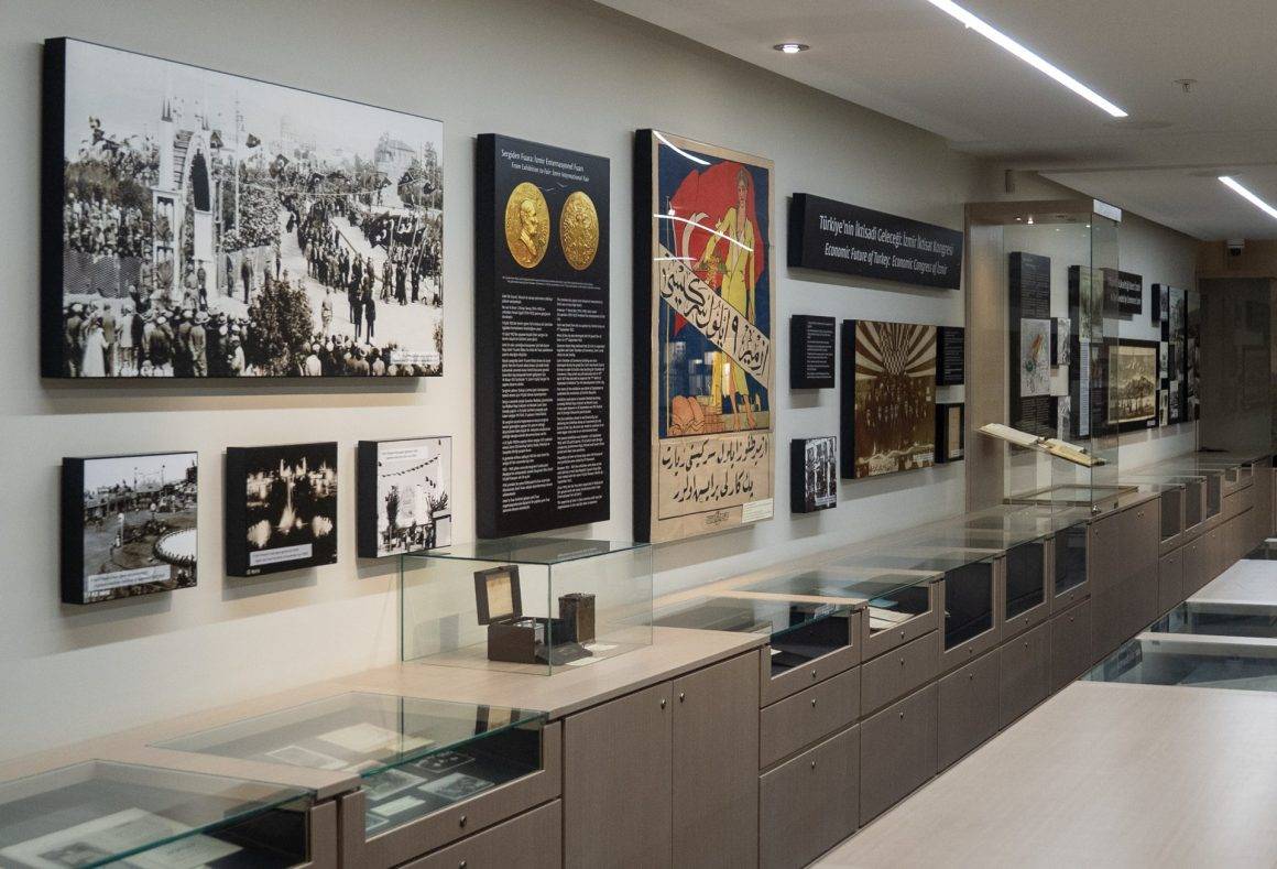 İzmir'in ticari hafızası bu müzede: Antik çağlara uzanan geniş koleksiyon