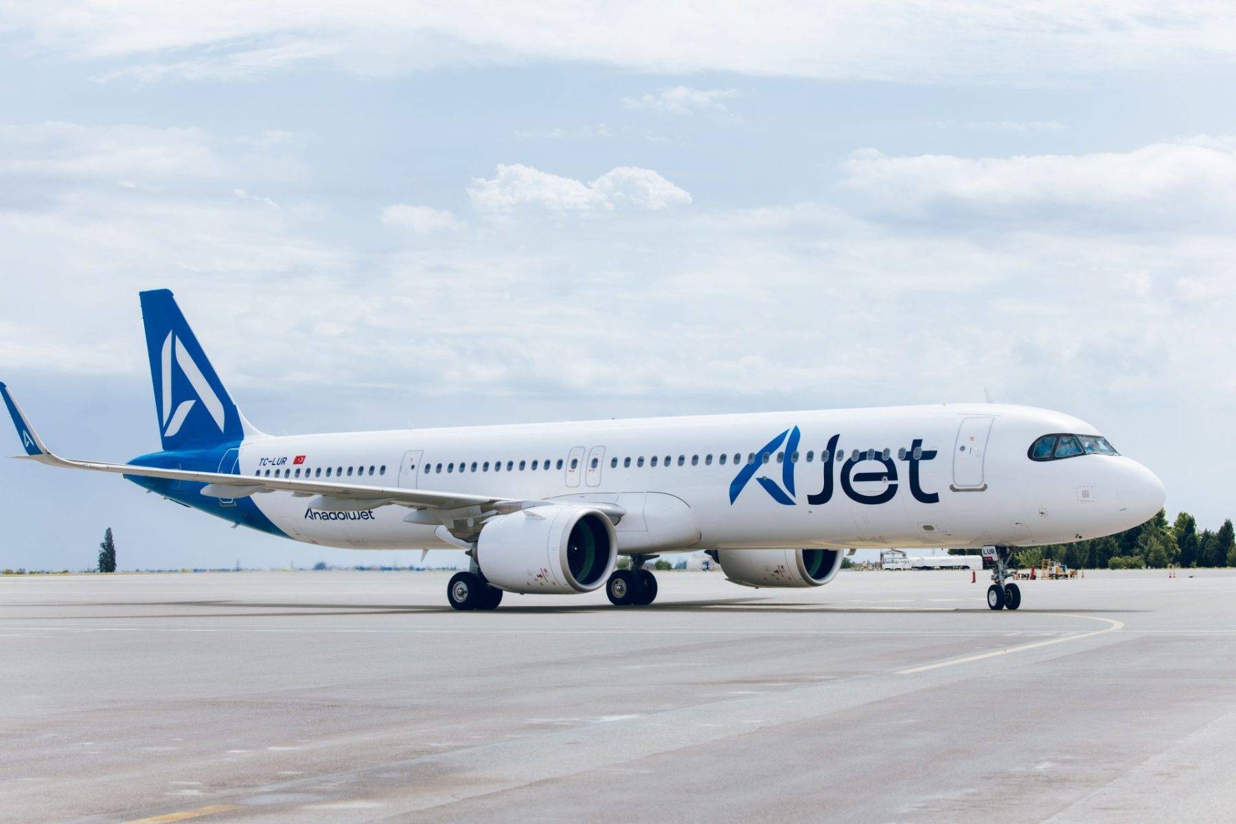 AJet'ten yurt dışı indirimli bilet kampanyası! 50 bin koltuk satışta
