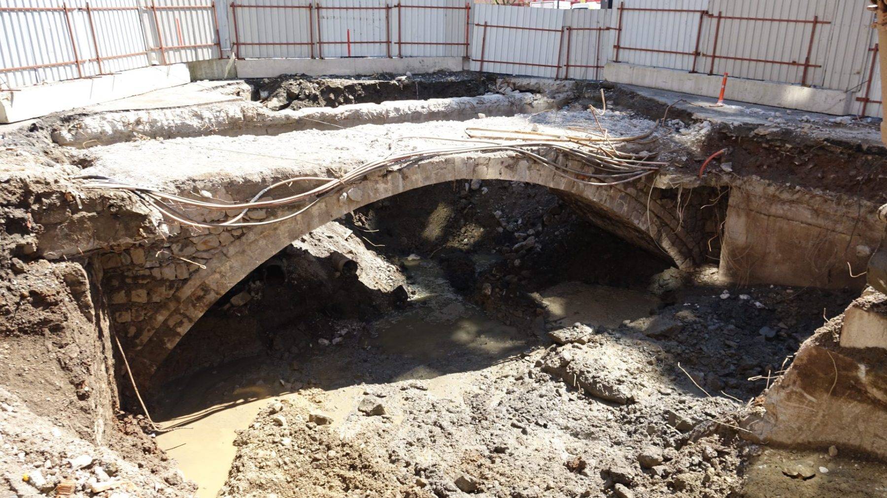 Rize'de yol çalışması 200 yıllık tarihi ortaya çıkardı!