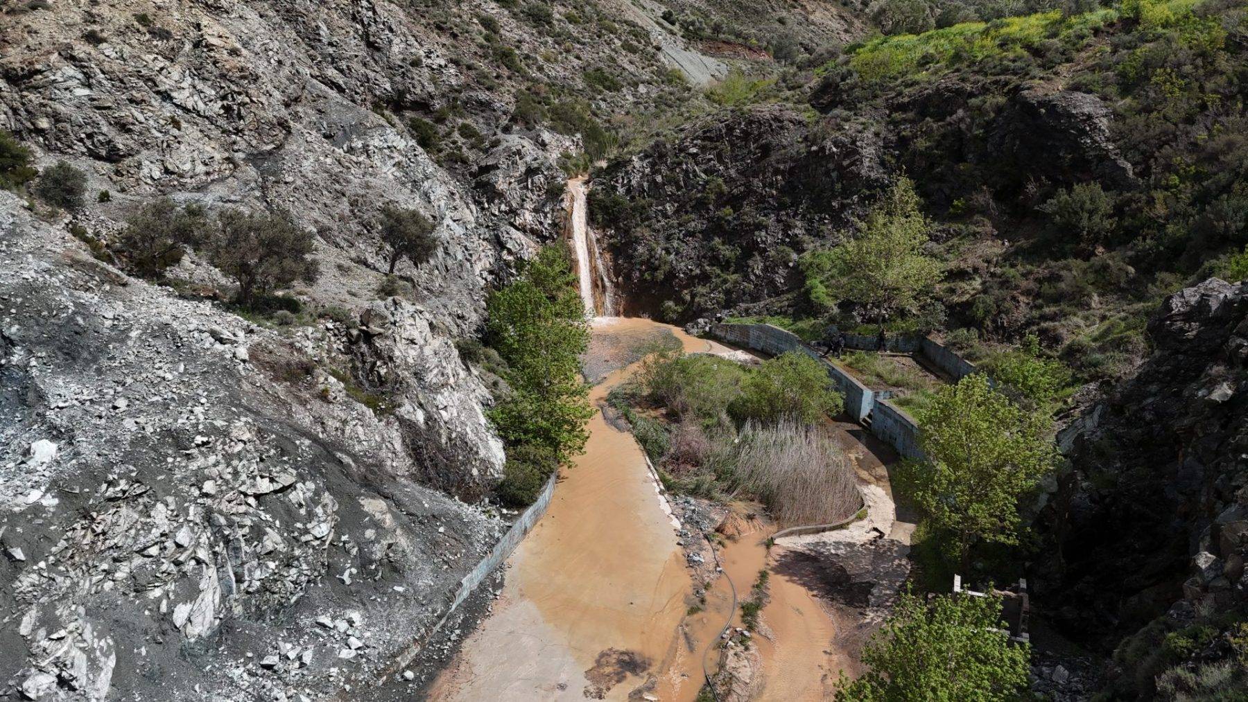 Geçtiğimiz yıl yok olmuştu! Hatay'ın Şarlak Şelalesi tekrardan akmaya başladı