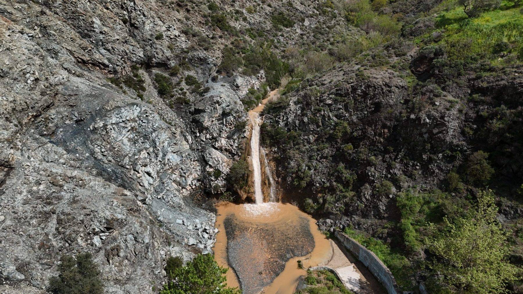 Geçtiğimiz yıl yok olmuştu! Hatay'ın Şarlak Şelalesi tekrardan akmaya başladı
