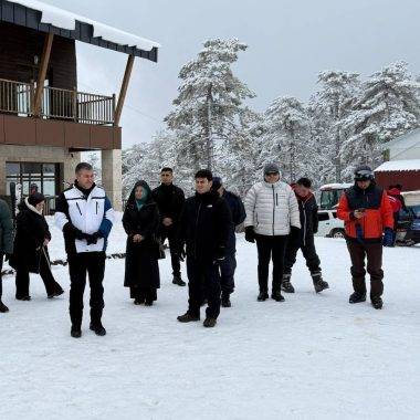 Termal su ve kayak aynı yerde: Murat Dağı Termal Kayak Merkezi’nde sezon sona erdi