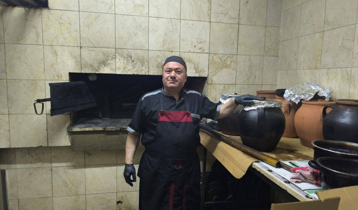 Usta sırrını paylaştı! 12 saat pişen Afyonkarahisar lezzeti