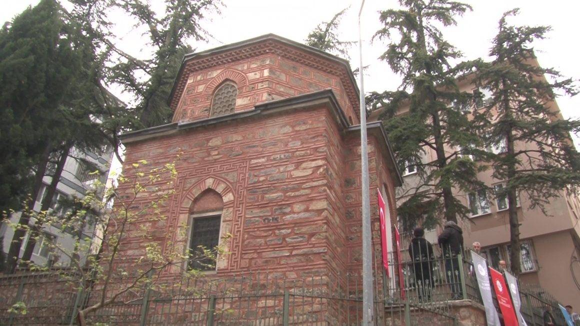 Sultan 2. Murad Bursa'da yaptırmıştı: Abdüllatif Kudsi Türbesi tekrar açıldı