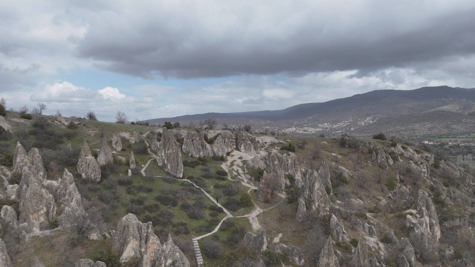 Görenin Kapadokya sandığı yer: Abacı Peribacaları