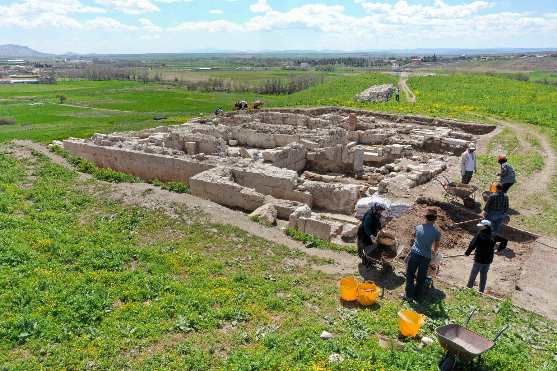 Konya'nın adı İncil'de geçen antik kenti Lystra’da kazı sezonu başladı