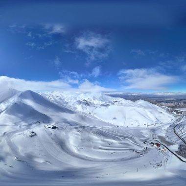 Palandöken'de Nisan sonunda kar masalı: Bahar kayağı devam ediyor