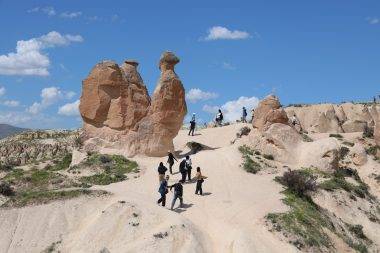 Öğrenciler akın etti! Kapadokya okul gezileri ile hareketlendi