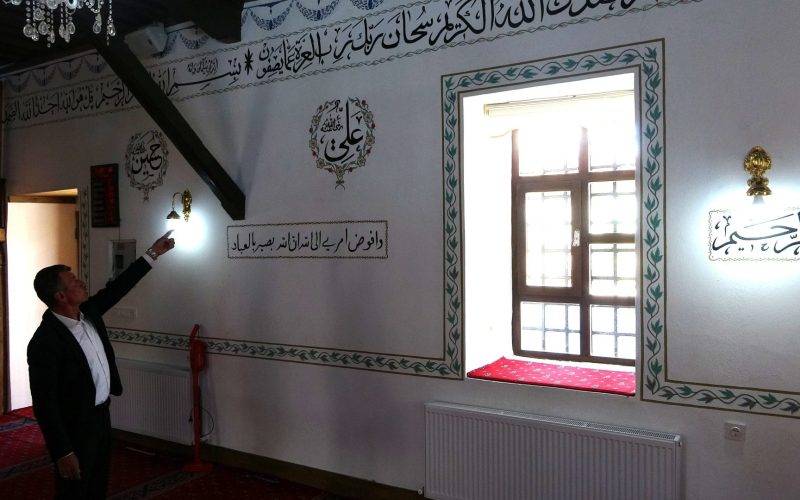 Cami duvarına gizlenmiş halde bulunmuştu: 300 parçalık sır perdesi aralanıyor