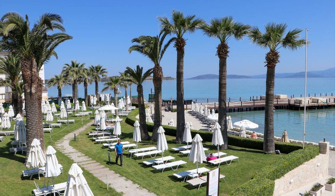 Bayram tatili açıklandı, Ege'de otel rezervasyonları artmaya başladı