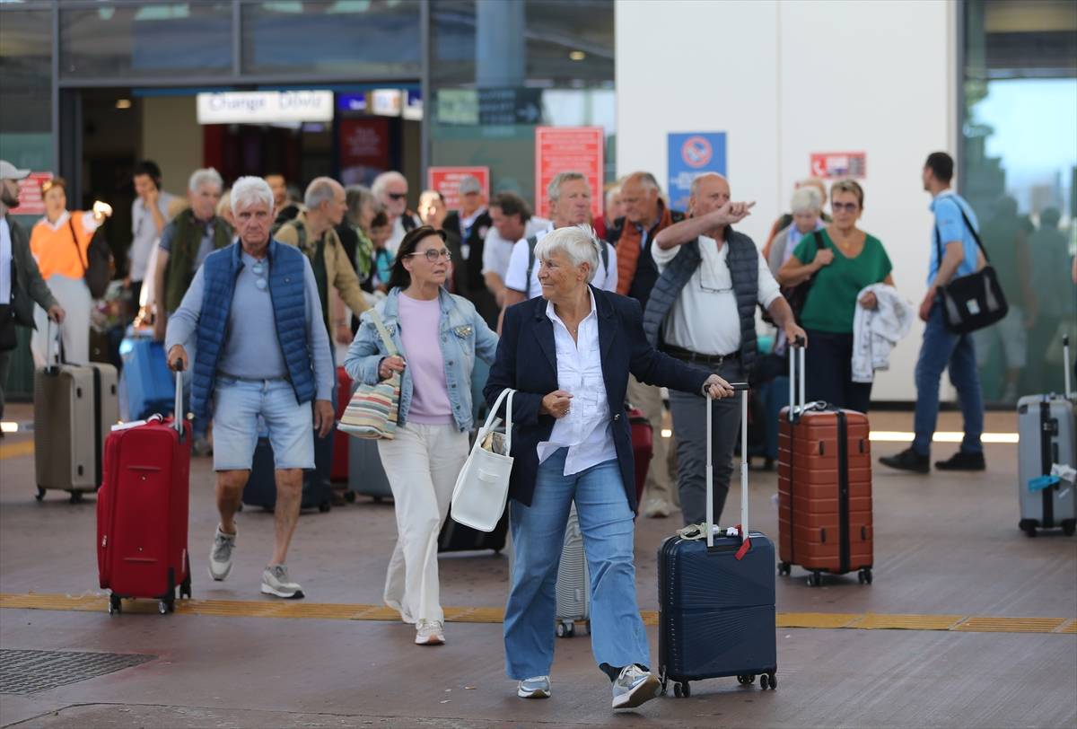 Turizm sektöründe hareketlilik başladı: Kritik haziran beklentisi