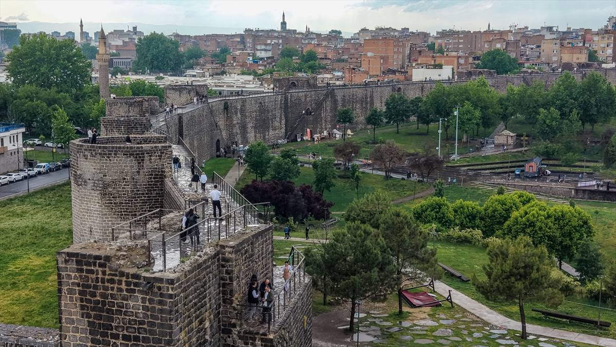 Gelenin aşık olup, hayran kaldığı şehir: Diyarbakır bayram tatilini yoğun geçirecek 