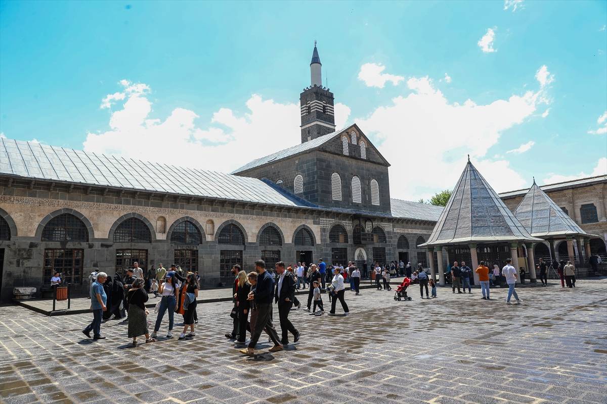 Gelenin aşık olup, hayran kaldığı şehir: Diyarbakır bayram tatilini yoğun geçirecek 