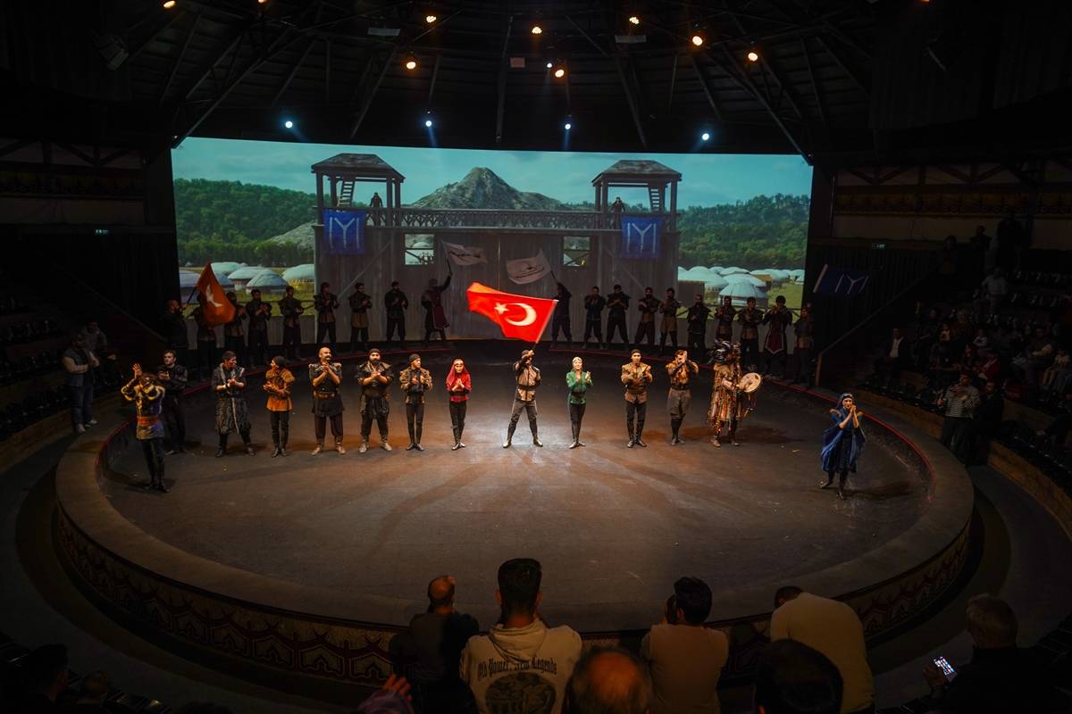 Bozdağ Film Platoları'nda yeni gösteri! Diriliş Ateşi, bayramda sahnelenecek