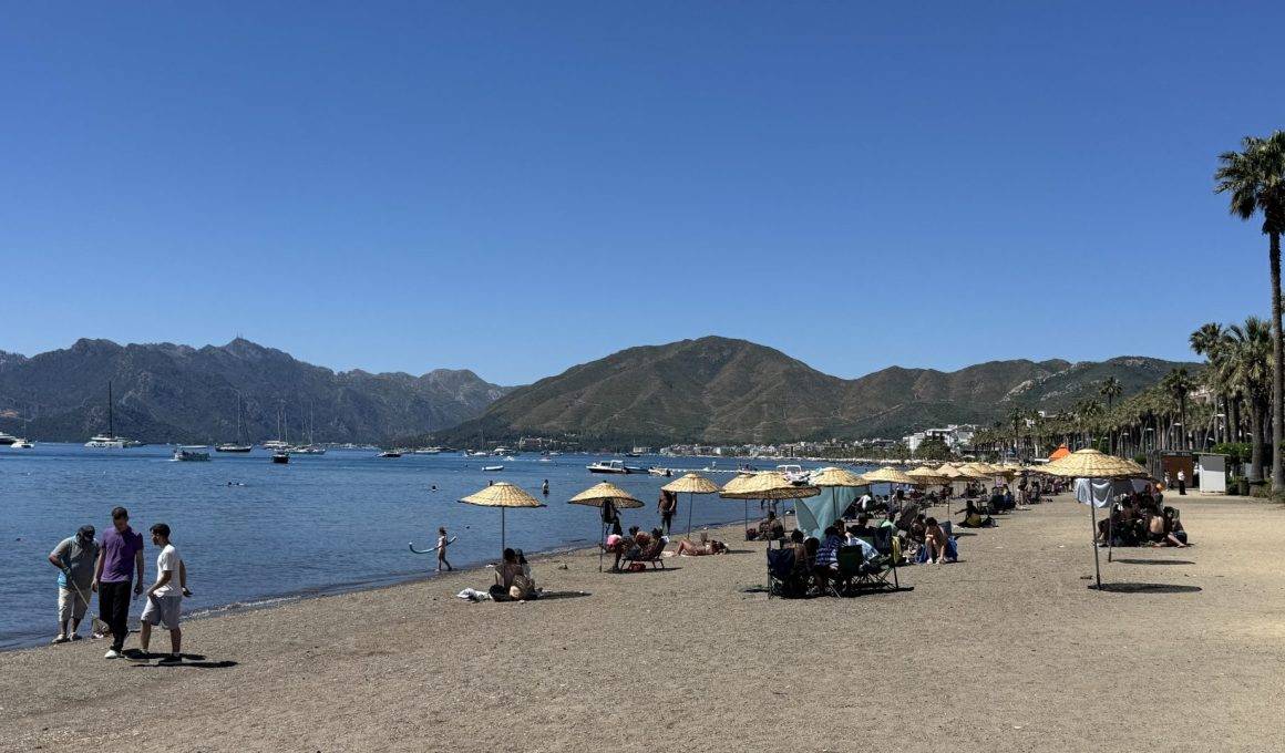 Muğla'nın sahilleri Kurban Bayramı'nın son gününü de hareketli geçirdi