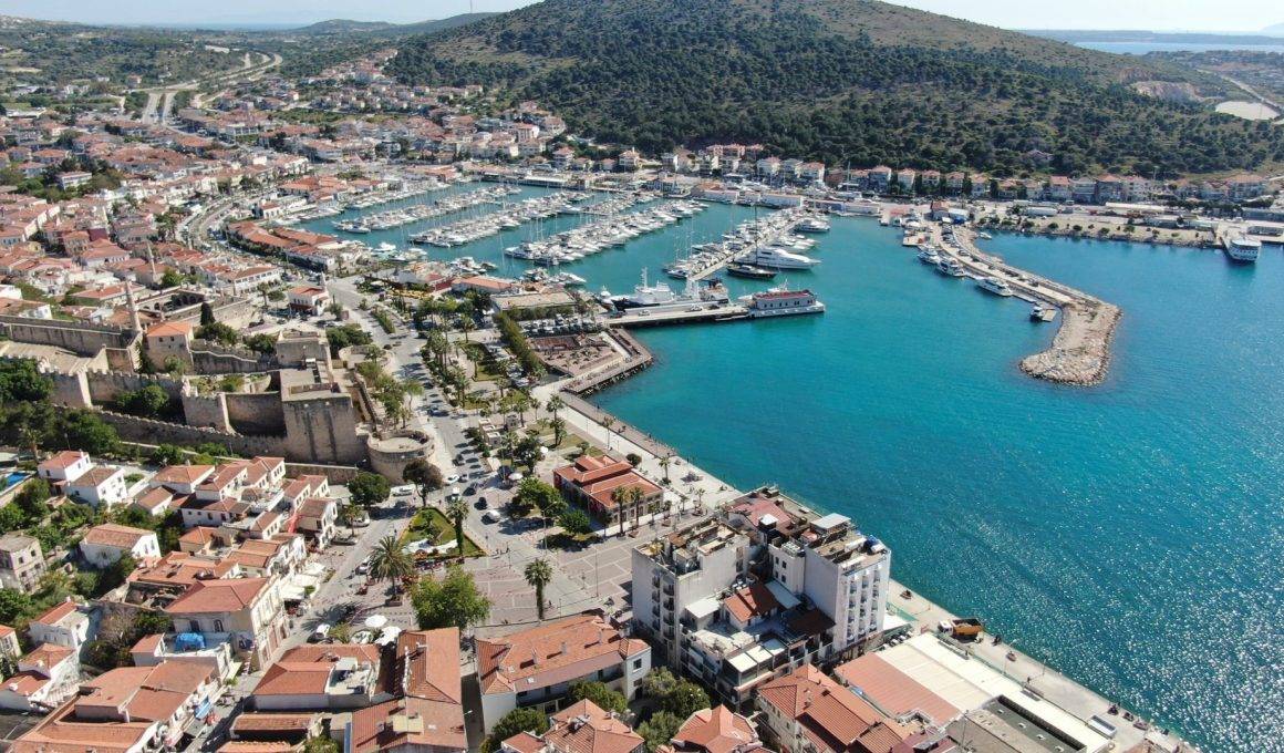 Hedef tam doluluk! Çeşme 9 günlük bayram tatiline hazır