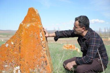 7 asırlık tarihin tapusu: Bayburt Çayıryolu köyü mezarlığı ve Kutlu Bey Türbesi