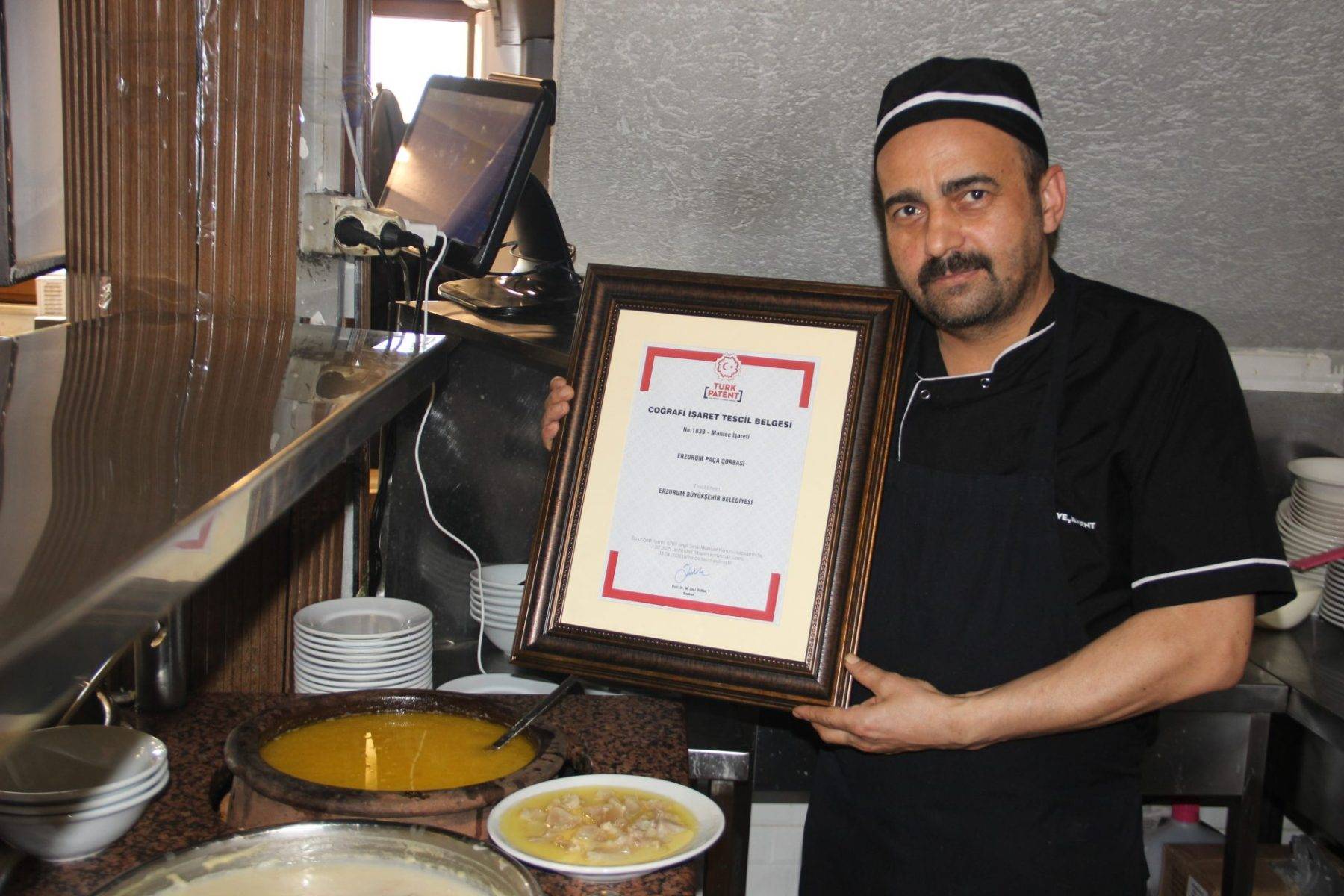 Erzurum paça çorbası