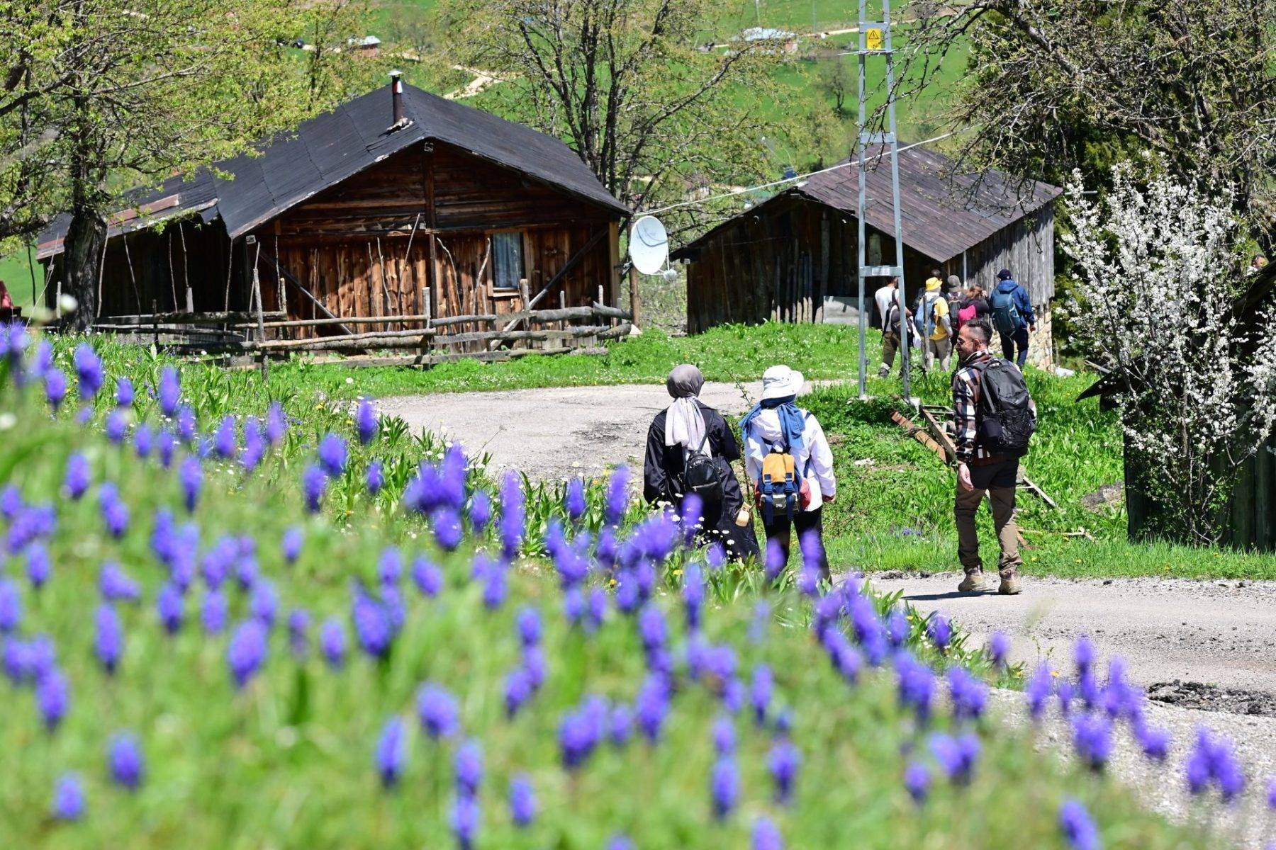 Manzara tüm yorgunluklarını unutturdu: Gümüşhane'nin özel rotası mest etti