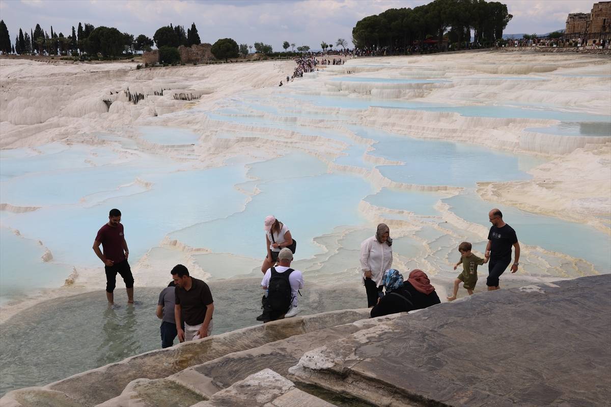 Pamukkale'de bayram tatili bereketi! Hierapolis Ören Yeri rekor tazeledi