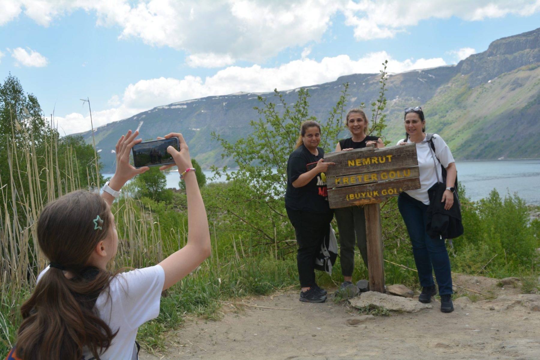 Mükemmeliyet ödüllü Nemrut Kalderası'nda turizm sezonu açıldı