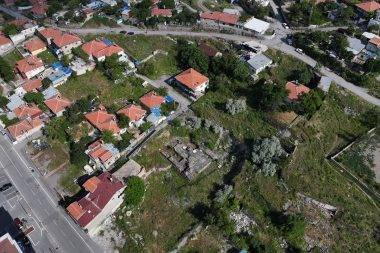 Kayseri'de gecekondu mahallesi ortasındaki tapınak keşfedilmeyi bekliyor