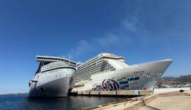 2 kruvaziyer ABD'li ve Rus 4 bin 625 turisti Bodrum'a getirdi
